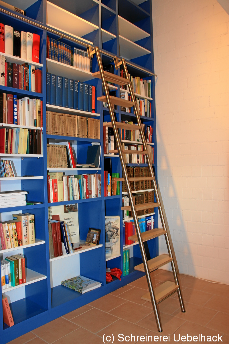 Schreinerei Freymark Freiburg - Bücherregal mit Leiter